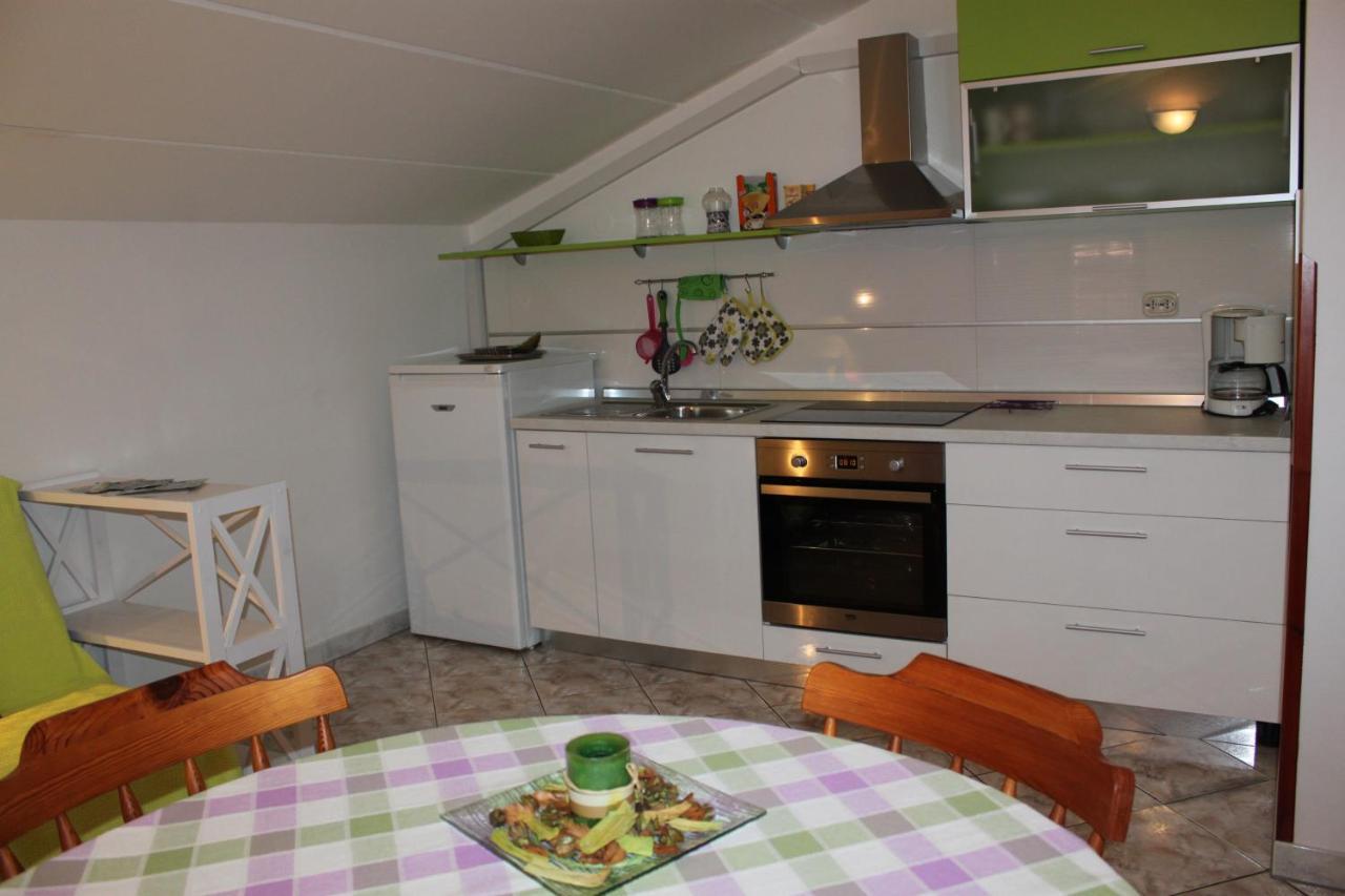 Appartamento Haus Milan Ap3 Fažana Esterno foto